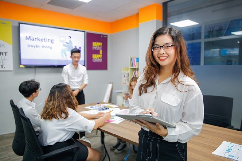 Học Marketing ra trường làm gì?